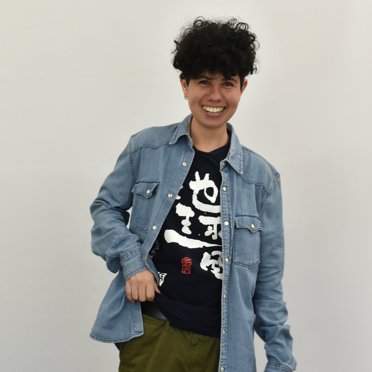 Japanese Graphic Screen Printed T Shirt | Preloved