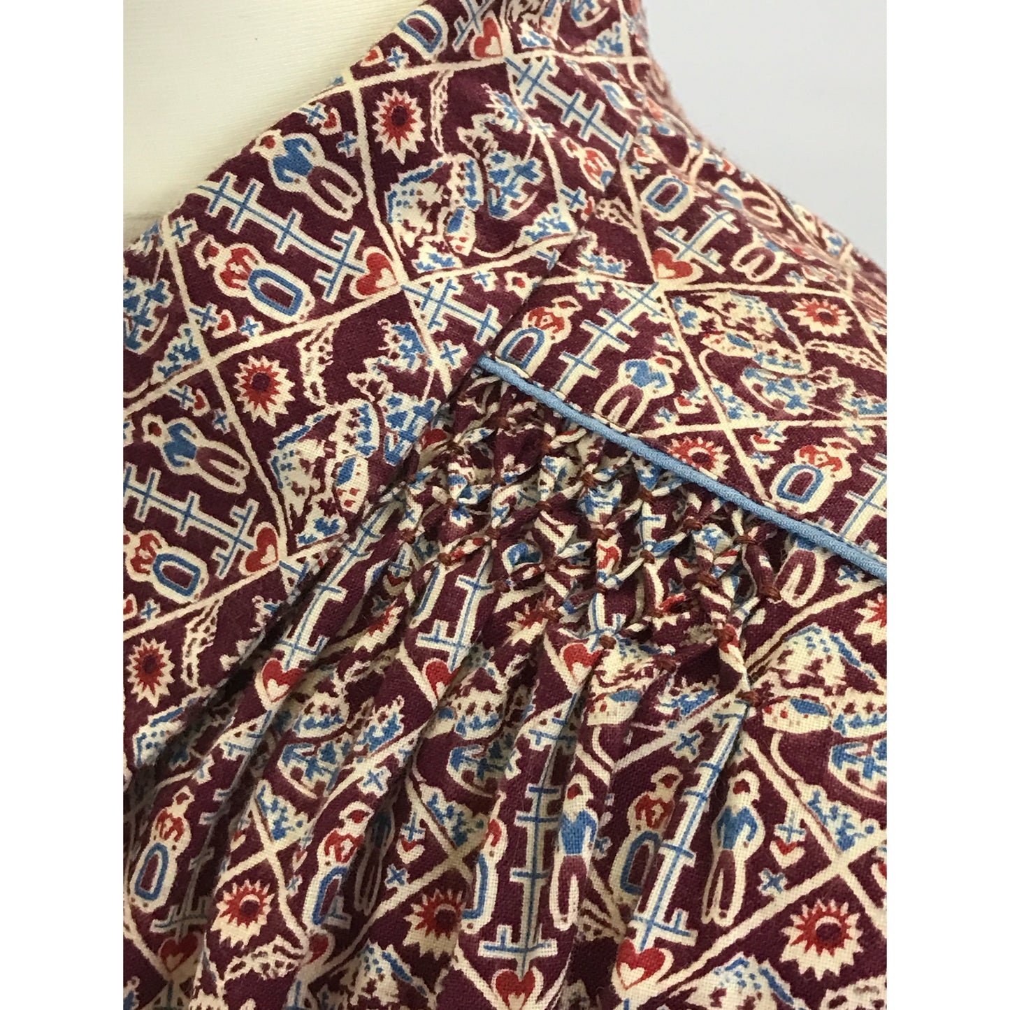 1930's Handmade Smocked Folk Art Print Housecoat | Vintage
