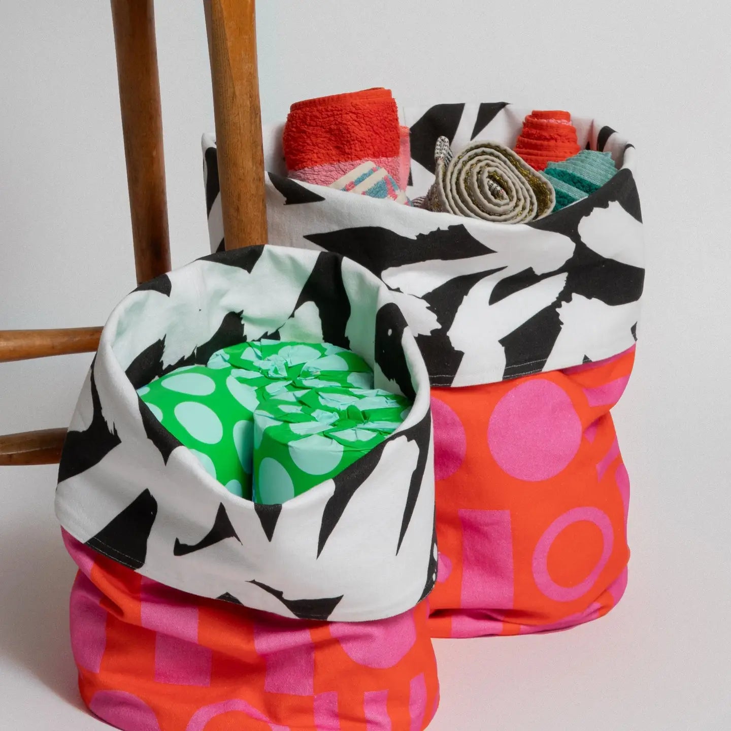 Irregular Sleep Pattern | Large Storage Bag
