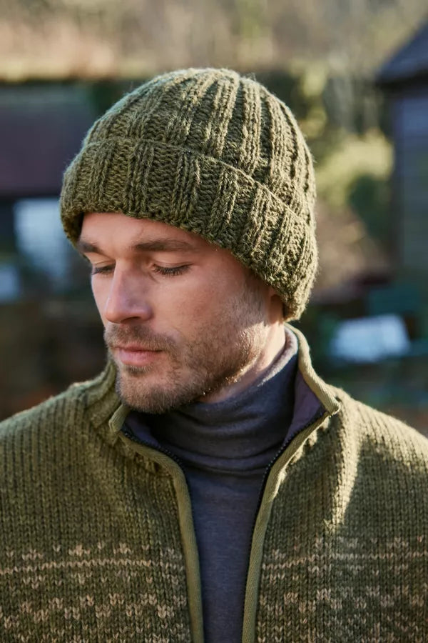 Men’s Fairtrade Shetland Wool Rollback Beanie | Moss Green