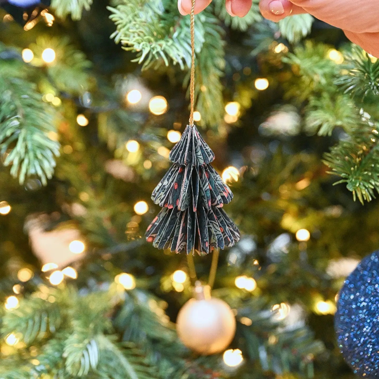 Honeycomb Tree | Paper Mirchi Keepsake Ornament Christmas Card