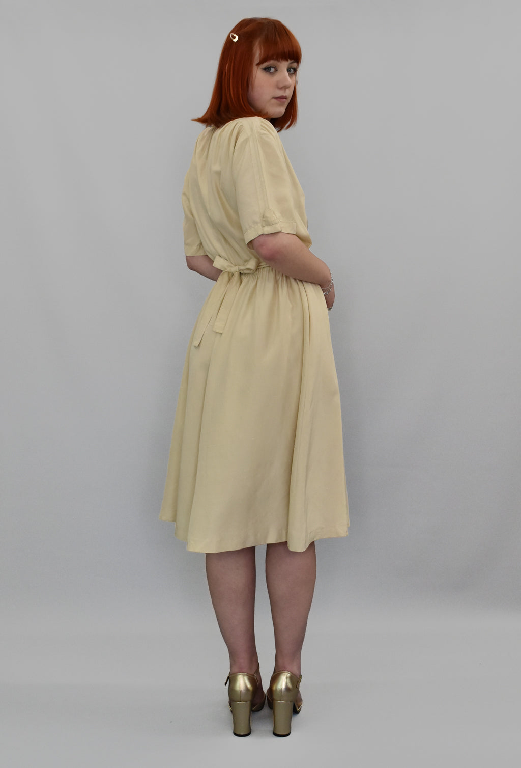 1980’s Cream Silk Gathered Waist Dress | Vintage